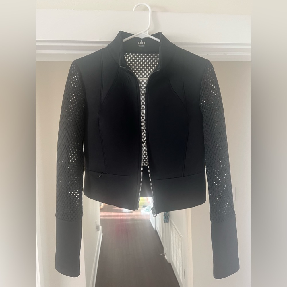 Alo Yoga Scuba Cropped Shell Jacket Mesh - Size S!